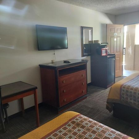 Shelaine Inn Jeffersonville Εξωτερικό φωτογραφία