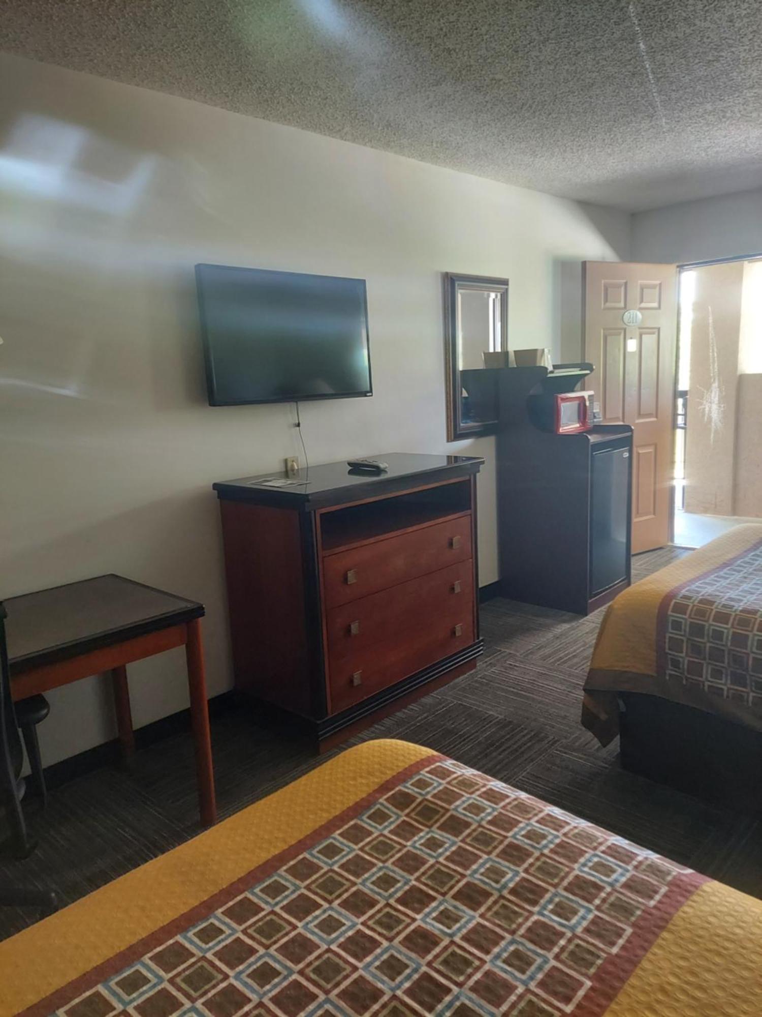 Shelaine Inn Jeffersonville Εξωτερικό φωτογραφία