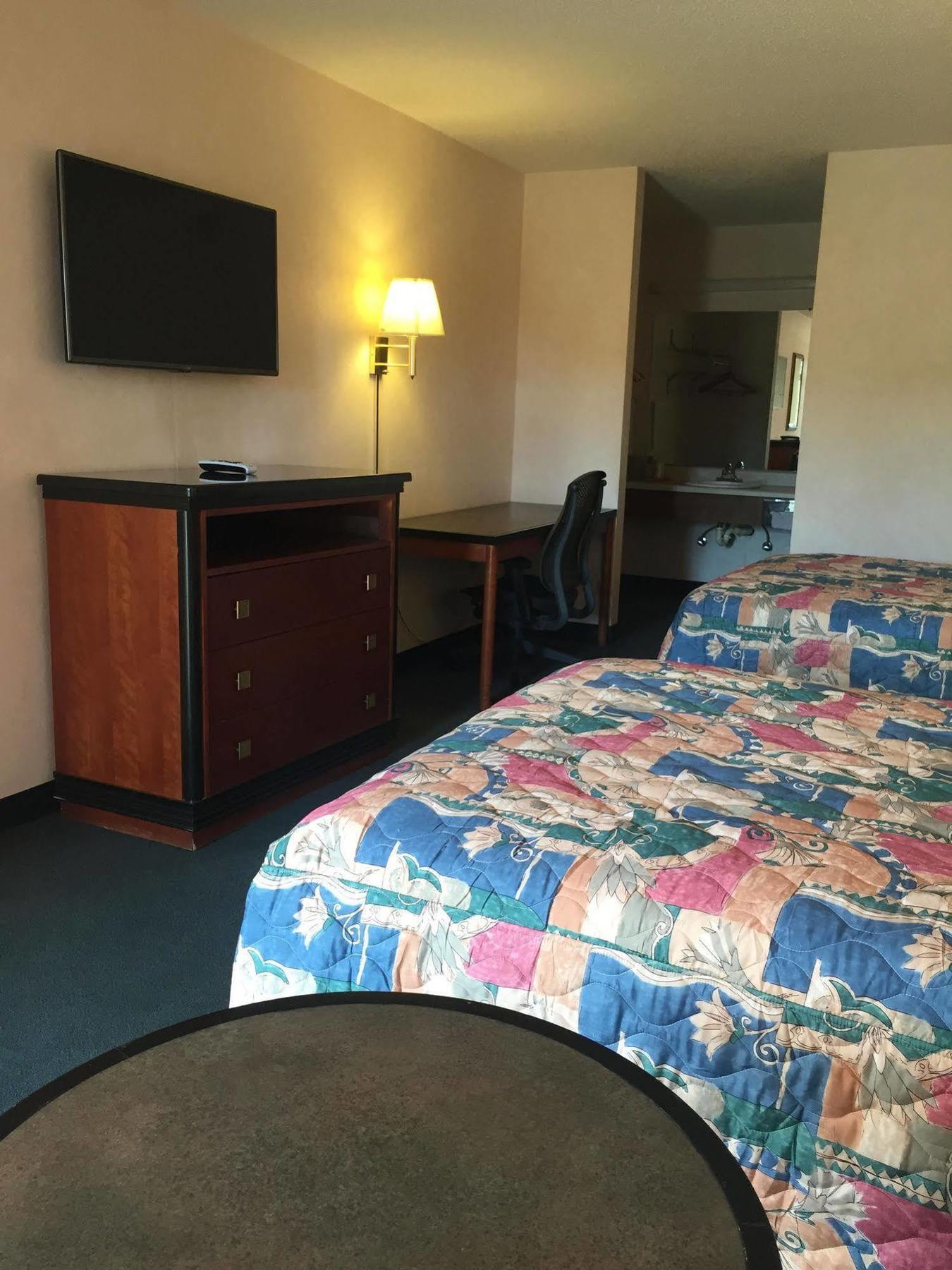 Shelaine Inn Jeffersonville Εξωτερικό φωτογραφία